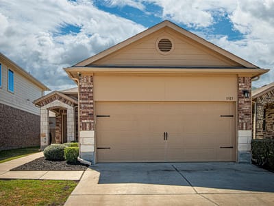 Property photo 2 at 3513 Ortman DR - 3 bed 2 bath home