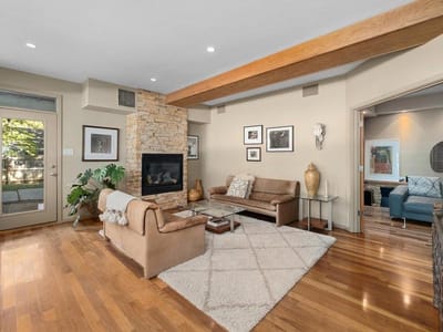 Living area at 3514 Bridle Path - 3 bed 2 bath home