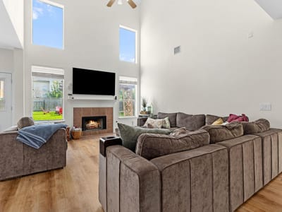 Living area at 3517 Shiraz LOOP - 4 bed 2 bath home