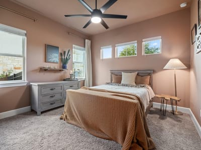 Photo 5 of 39 at 3518 Scenic Valley DR - 4 bed 3 bath home