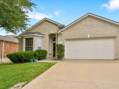 Primary bedroom at 3521 Shiraz LOOP - 3 bed 2 bath home