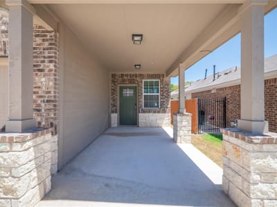 Property photo 3 at 353 Blue Sage DR - 4 bed 2 bath home