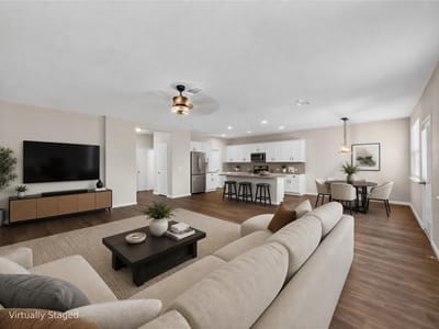 Property photo 5 at 353 Blue Sage DR - 4 bed 2 bath home