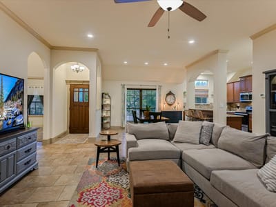 Photo 5 of 30 at 36 Ridgewood Cir - 3 bed 2 bath home