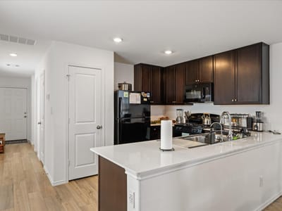Photo 4 of 24 at 36 Trinity CIR - 3 bed 2 bath home