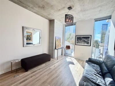 Primary bedroom at 360 Nueces St Unit #914 - 1 bed 1 bath home