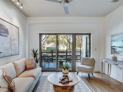 Primary bedroom - 3600 S Lamar Blvd Unit #115 Primary bedroom at 3600 S Lamar Blvd Unit #115 - 2 bed 1 bath home