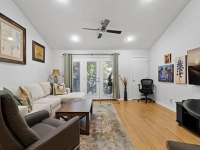 Primary bedroom at 3601 Menchaca RD Unit #215 - 1 bed 1 bath home