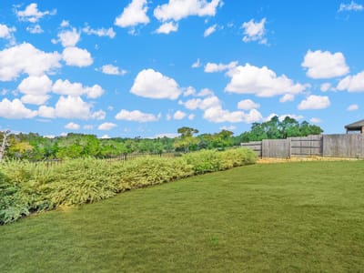 Photo 3 of 27 at 361 Barn Hill LOOP - 3 bed 2 bath home