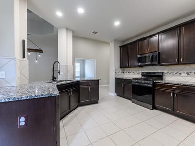 Property photo 5 at 361 Vista Gardens DR - 3 bed 2 bath home