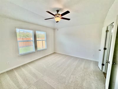 Property photo 3 at 3611 Kent Chalk RD - 3 bed 2 bath home