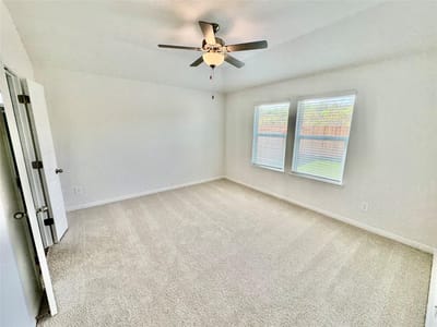 Property photo 3 at 3617 Kent Chalk RD - 3 bed 2 bath home