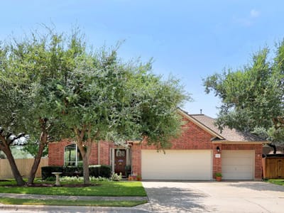 Living area at 3620 Turkey Path Bnd - 3 bed 3 bath home