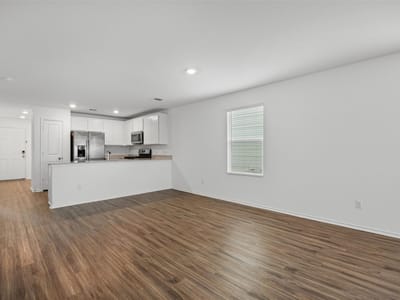 Bathroom at 364 Gabbro Gdns - 3 bed 2 bath home