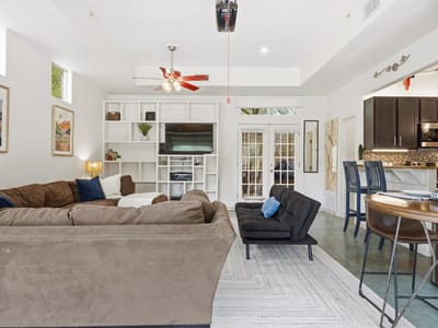 Primary bedroom at 364 Old 71 - 3 bed 1 bath home