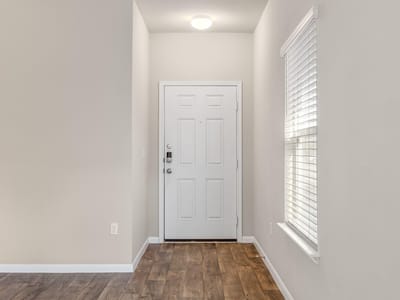 Primary bedroom - 365 Cibolo Creek DR Primary bedroom at 365 Cibolo Creek DR - 4 bed 2 bath home