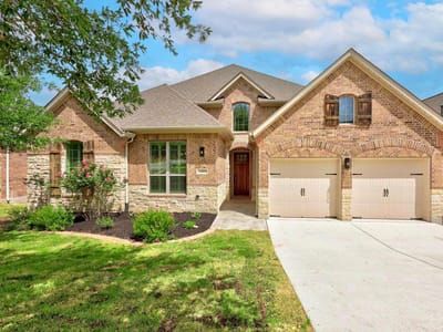 Living area at 366 Mirafield LN - 4 bed 3 bath home