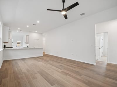 Living area at 367 Porter Country Pkwy - 3 bed 2 bath home