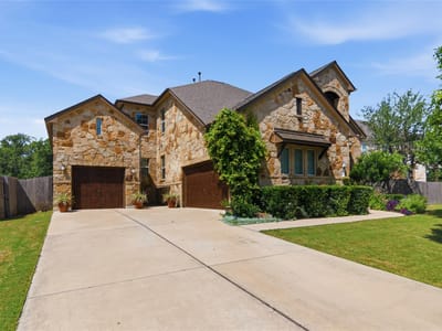 Living area at 368 Pink Granite BLVD - 4 bed 4 bath home