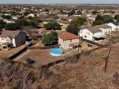 Property photo 3 at 370 Holly Grove ST - 3 bed 2 bath home