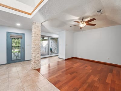 Property photo 5 at 3700 Shady Valley DR - 3 bed 3 bath home