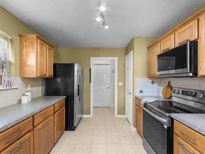 Primary bedroom at 3709 Llano Estacado CT - 4 bed 2 bath home