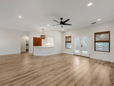 Living area at 3711 Rock Terrace DR - 3 bed 2 bath home