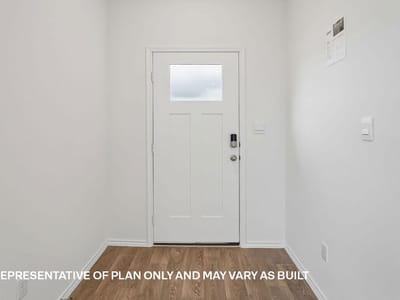 Property photo 5 at 373 San Juan TRL - 4 bed 2 bath home
