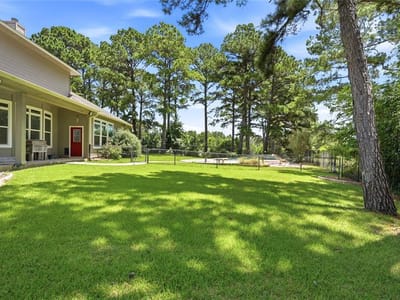 Property photo 3 at 379 Matthew CV - 3 bed 2 bath home