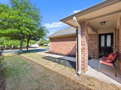Kitchen at 380 Housefinch Loop - 3 bed 2 bath home