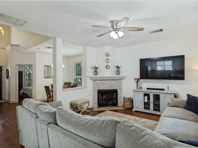 Property photo 3 at 3803 Caney Creek RD - 3 bed 2 bath home