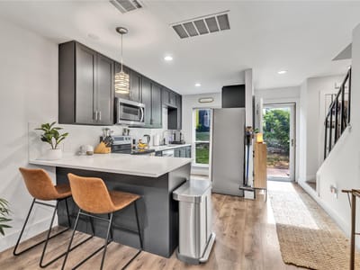 Property photo 3 at 3808 Southway DR Unit #103 - 2 bed 1 bath home