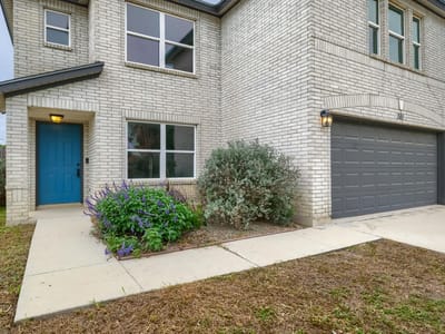 Primary bedroom at 381 Scenic Meadow Mdw - 4 bed 2 bath home