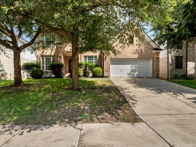 Property photo 2 at 3812 Concord DR - 4 bed 3 bath home