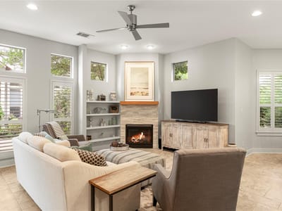 Primary bedroom at 3814 Ridgelea DR Unit #A - 3 bed 2 bath home