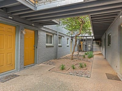 Primary bedroom at 3815 Guadalupe ST Unit #303 - 1 bed 1 bath home