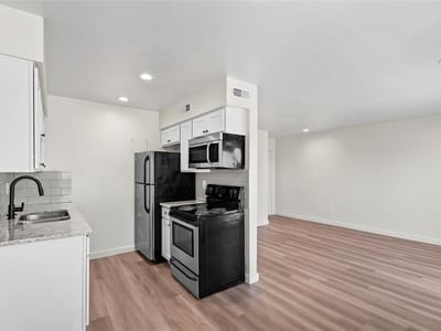 Property photo 3 at 3819 Southway DR Unit #120 - 1 bed 1 bath home