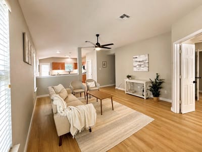 Living area at 3850 Castle Rock CV - 4 bed 2 bath home