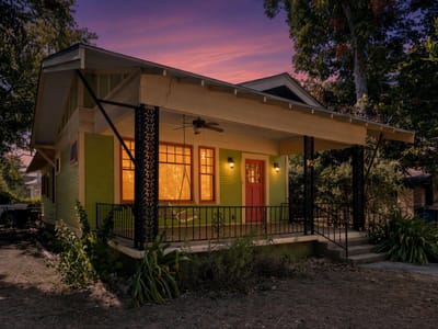 Property photo 2 at 39 Chalmers Ave - 2 bed 1 bath home