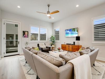 Living area at 3900 Vantage Dr Unit #135 - 4 bed 3 bath home
