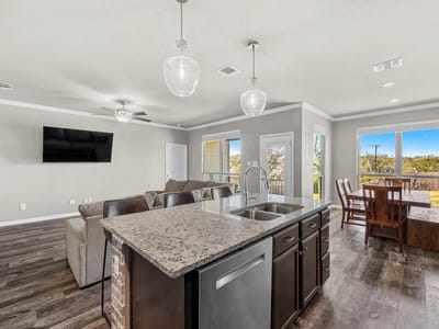 Living area at 3901 Aransas DR - 7 bed 4 bath home