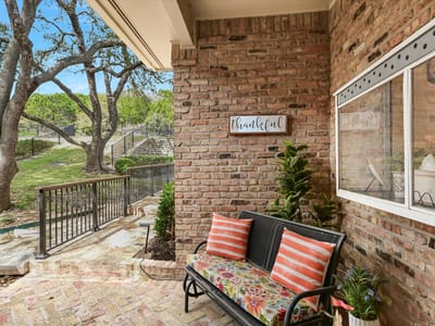 Property photo 2 at 3907C Belmont Park DR - 3 bed 2 bath home