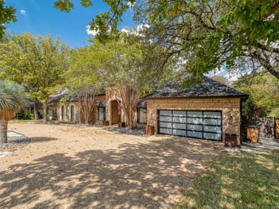 Property photo 3 at 3908 Edwards Mountain DR - 3 bed 3 bath home