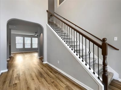 Primary bedroom at 391 Middle Crk - 5 bed 2 bath home