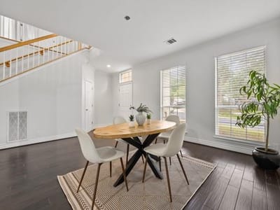 Primary bedroom at 3917 Canyon Glen CIR - 4 bed 2 bath home