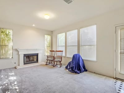 Photo 4 of 28 at 3929 Katzman DR - 3 bed 2 bath home