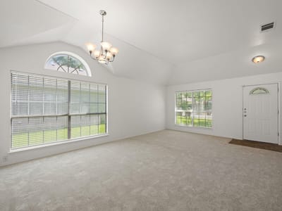 Property photo 4 at 3936 Kristencreek LN - 4 bed 2 bath home