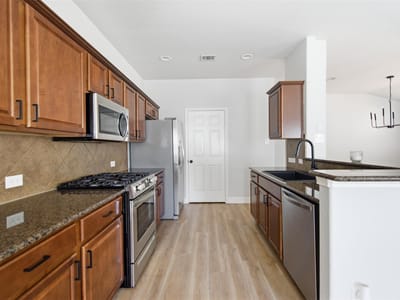 Property photo 5 at 394 Verano CIR - 4 bed 2 bath home