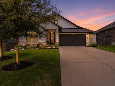 Property photo 2 at 396 Gunnison WAY - 3 bed 2 bath home