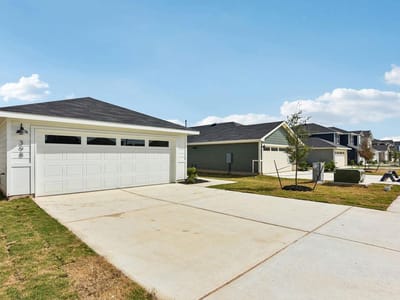 Photo 4 - 398 Ebbsfleet DR Photo 4 of 40 at 398 Ebbsfleet DR - 3 bed 2 bath home